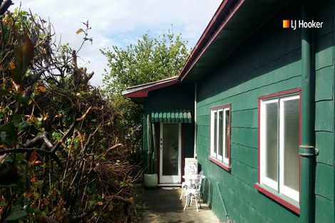 Photo of property in 24 Maitland Street, Dunedin Central, Dunedin, 9016