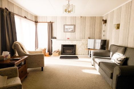 Photo of property in 19 Skerman Street, Marton, 4710