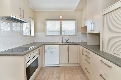 Photo of property in 178b Centreway Road, Orewa, 0931