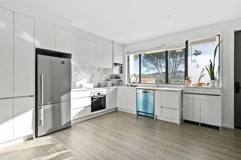 Photo of property in 10 Karoro Road, Flat Bush, Auckland, 2019