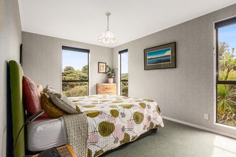 Photo of property in 24 The Sounding, Whitby, Porirua, 5024