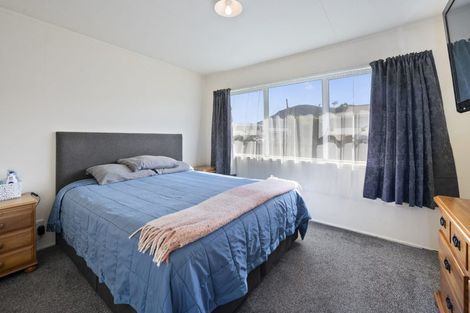 Photo of property in 18a Monokia Street, Fairy Springs, Rotorua, 3015