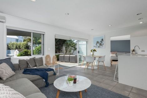 Photo of property in 14b Terrace Avenue, Mount Maunganui, 3116