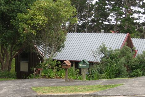 Photo of property in 25 Jacaranda Avenue, Beach Haven, Auckland, 0626