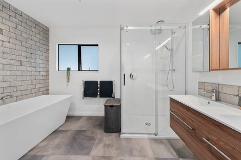 Photo of property in 9 Seaway Terrace, Otumoetai, Tauranga, 3110