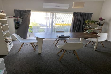 Photo of property in 2/804 Miller Street, Hastings, 4122