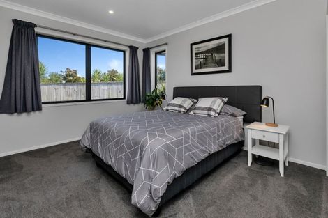 Photo of property in 18 Mariners Haven, One Tree Point, 0118