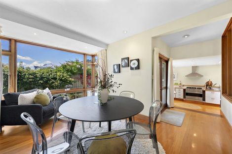 Photo of property in 2 Tutchen Avenue, Mount Victoria, Wellington, 6011