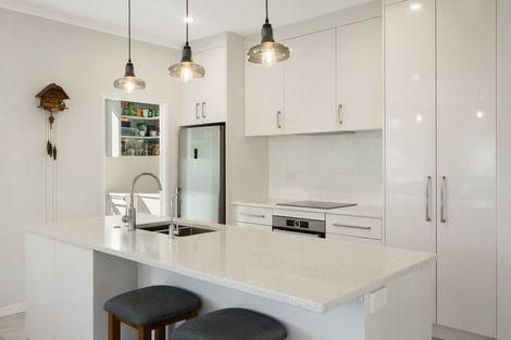 Photo of property in 17 Layla Place, Katikati, 3178