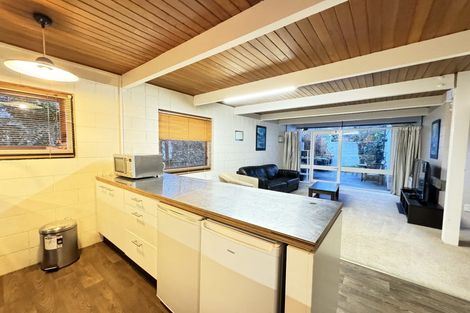 Photo of property in 2/100 Office Road, Merivale, Christchurch, 8014