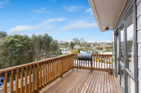 Photo of property in 16 La Salle Drive, Westown, New Plymouth, 4310