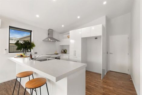 Photo of property in 18 Sentinel Drive, Lake Hawea, Wanaka, 9382