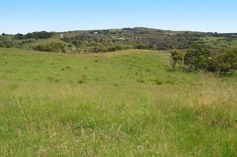 Photo of property in 135 Phillips Road, Kaiwaka, 0573