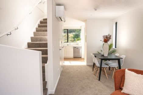 Photo of property in 92 Ara Paiwhenua, Tawa, Wellington, 5028