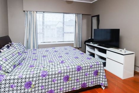 Photo of property in 15 Normandy Avenue, Melville, Hamilton, 3206