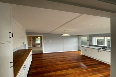 Photo of property in 104 Rosetta Road, Raumati South, Paraparaumu, 5032