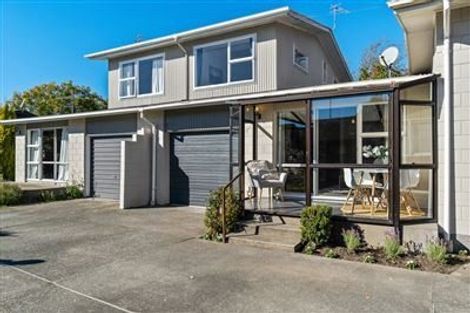 Photo of property in 2/32 Abberley Crescent, St Albans, Christchurch, 8014