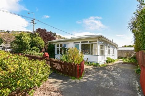 Photo of property in 1 Celia Street, Redcliffs, Christchurch, 8081