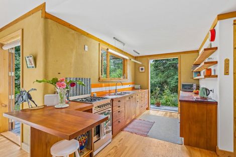 Photo of property in 968 Kaipara Flats Road, Kaipara Flats, Warkworth, 0984