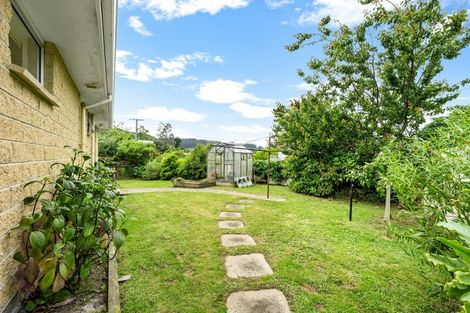 Photo of property in 99 Hall Road, Sawyers Bay, Port Chalmers, 9023