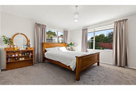 Photo of property in 1/61 Landsdowne Terrace, Cashmere, Christchurch, 8022
