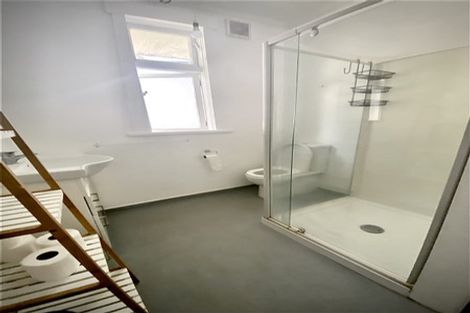 Photo of property in 5 Plunket Street, Kelburn, Wellington, 6012