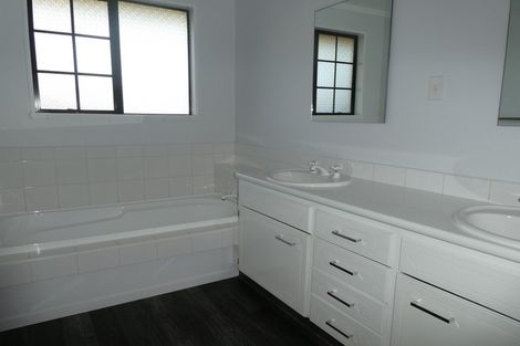 Photo of property in 29 Walbrook Crescent, Oamaru North, Oamaru, 9400