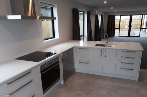 Photo of property in 16 Perendale Street, Belfast, Christchurch, 8051