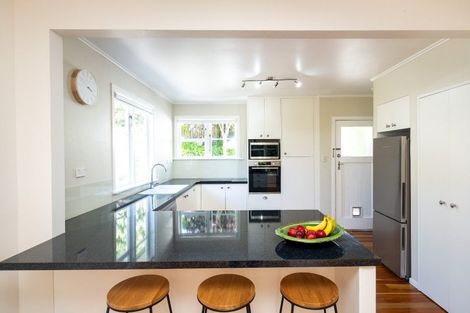 Photo of property in 18 Margaret Avenue, Havelock North, 4130