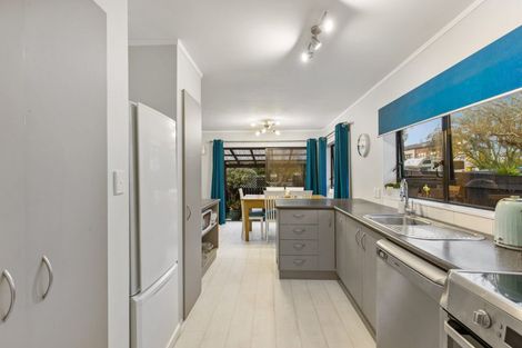 Photo of property in 44 Bay Vista Drive, Red Beach, 0932