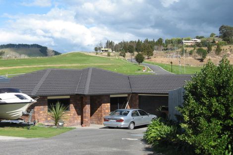 Photo of property in 20 Mamaku Rise, Welcome Bay, Tauranga, 3112