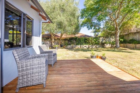 Photo of property in 37 Bramley Drive, Rototuna, Hamilton, 3210