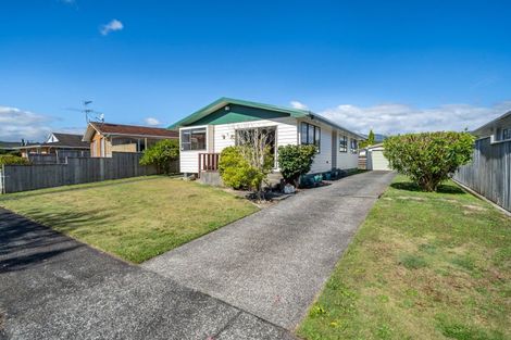 Photo of property in 83 Pasadena Crescent, Totara Park, Upper Hutt, 5018
