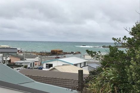 Photo of property in 30 Brighton Street, Island Bay, Wellington, 6023