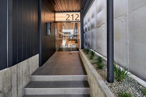 Photo of property in 904/212 Willis Street, Te Aro, Wellington, 6011