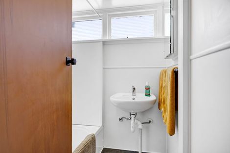 Photo of property in 125 Hamlet Street, Stratford, 4332