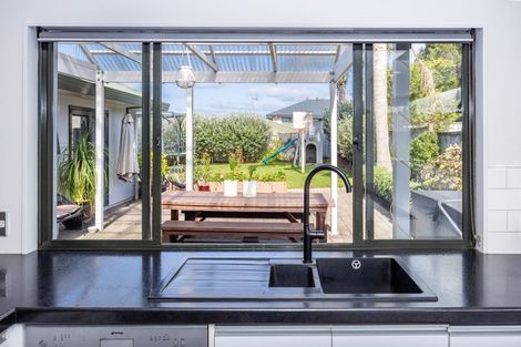 Photo of property in 33 Ayrshire Drive, Grandview Heights, Hamilton, 3200