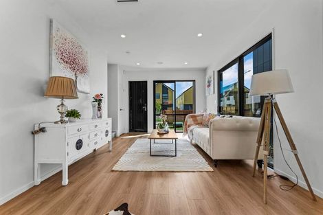 Photo of property in 11 Murray Grey Lane, Karaka, 2580