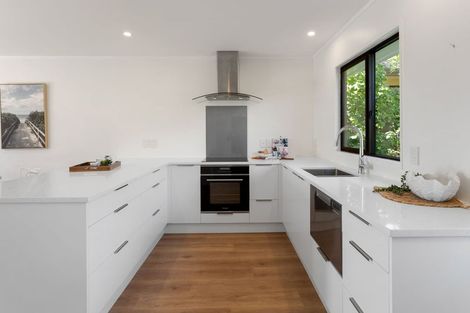 Photo of property in 87 Huia Street, Waikanae, 5036