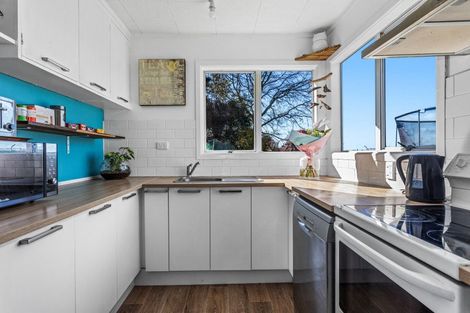 Photo of property in 6 Tanekaha Street, Edgecumbe, 3120