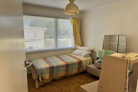 Photo of property in 20 Sovereign Place, Glenfield, Auckland, 0629