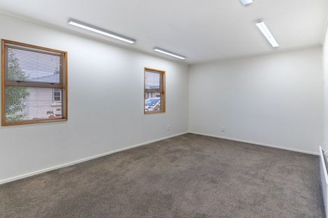 Photo of property in 234 Park Street, Winton, 9720