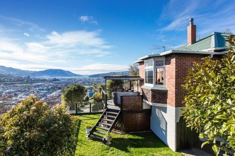 Photo of property in 8 Bangor Terrace, Kew, Dunedin, 9012