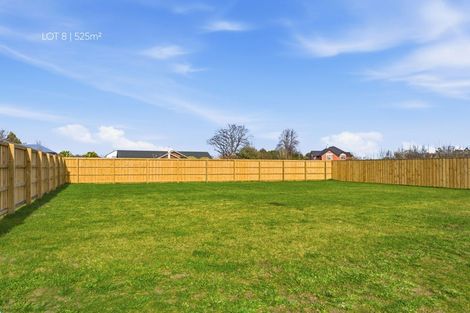 Photo of property in 69 Crofton Road, Harewood, Christchurch, 8051