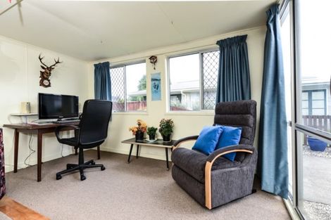 Photo of property in 11b Clare Street, Cambridge, 3434