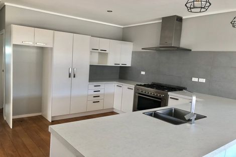 Photo of property in 21 Pilmuir Street, Hutt Central, Lower Hutt, 5010