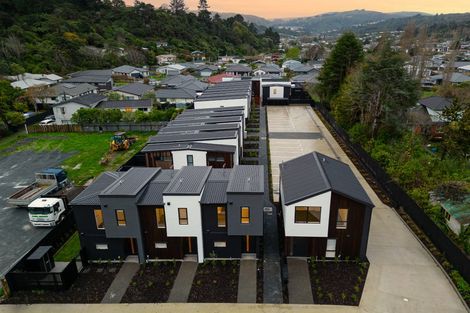 Photo of property in 3/28 Raukawa Street, Stokes Valley, Lower Hutt, 5019