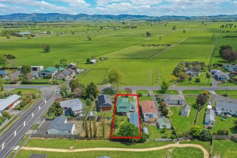 Photo of property in 50 Pipiroa Road, Ngatea, 3503