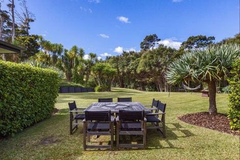 Photo of property in 875 Hibiscus Coast Highway, Waiwera, Orewa, 0994