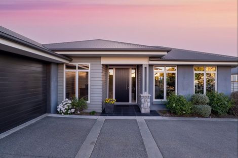 Photo of property in 51 Brookfield Drive, Northwood, Christchurch, 8051